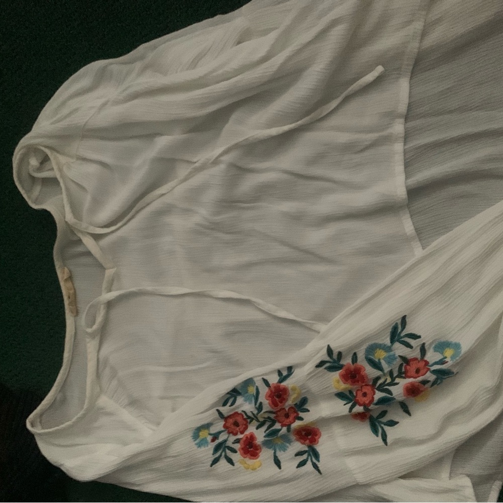 Cute summer floral top